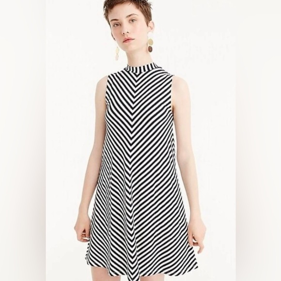 J. Crew Dresses & Skirts - J. Crew Swingy Chevron Mock Neck Dress J8901 | Medium | Striped Navy & White